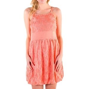 MANHATTAN BLUES | Women’s Peach Sleeveless Mini Lace Bubble Dress